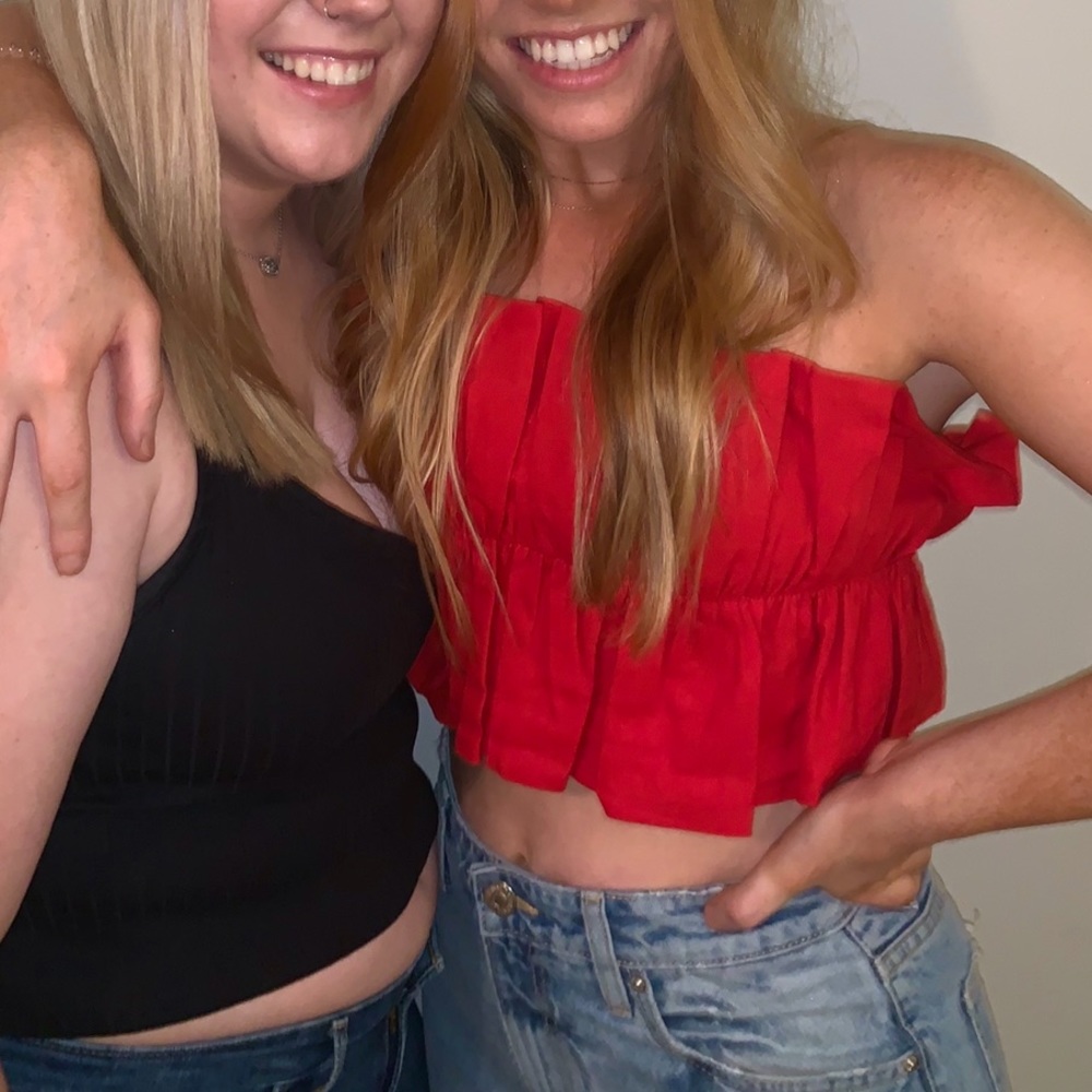 Red strapless top - Picture 5 of 5